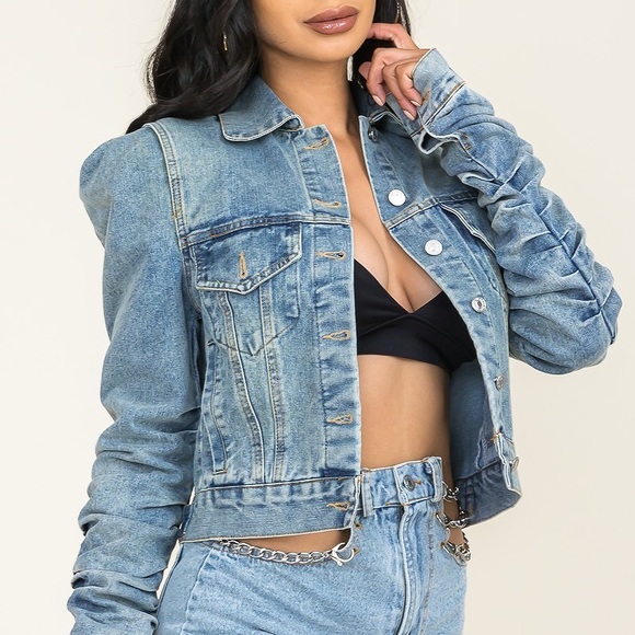 Blue Jean Jacket 🥰 - Picture 7 of 8